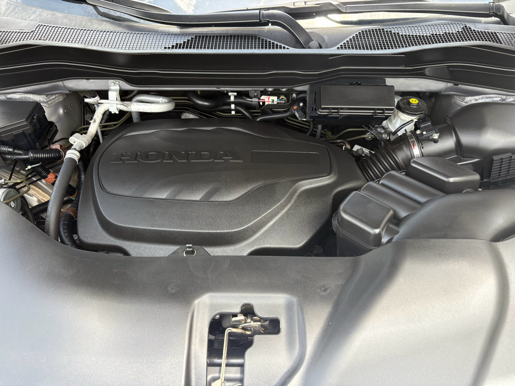 Certified 2022 Honda Pilot Touring image 37
