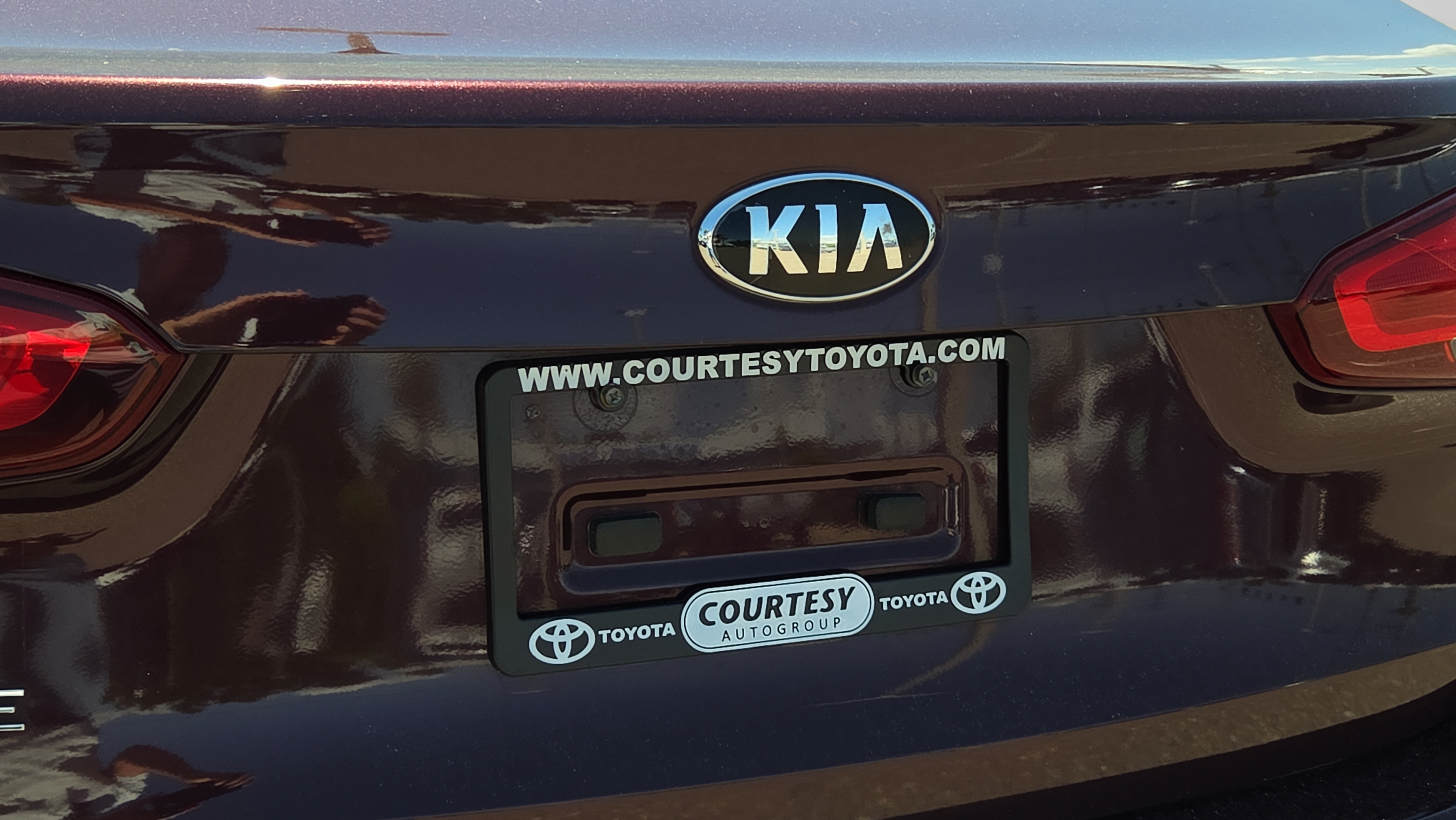 Used 2017 Kia Forte LX FWD image 30