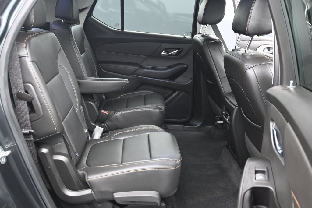 Used 2020 Chevrolet Traverse LT AWD/4WD image 12