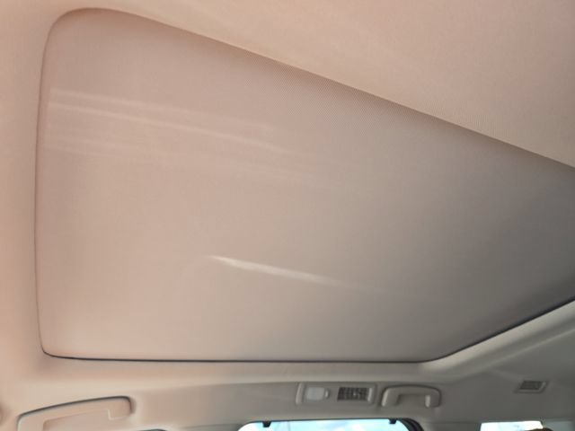 Certified 2025 Nissan Pathfinder Platinum w/ Cargo Package FWD image 23