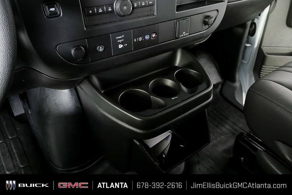 New 2025 GMC Savana 2500 w/ Driver Convenience Package RWD image 16