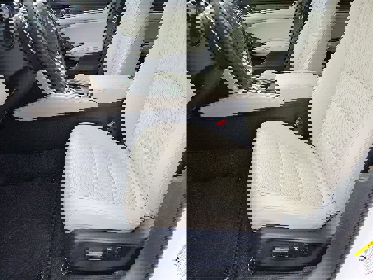 Used 2022 Honda Accord EX-L image 14