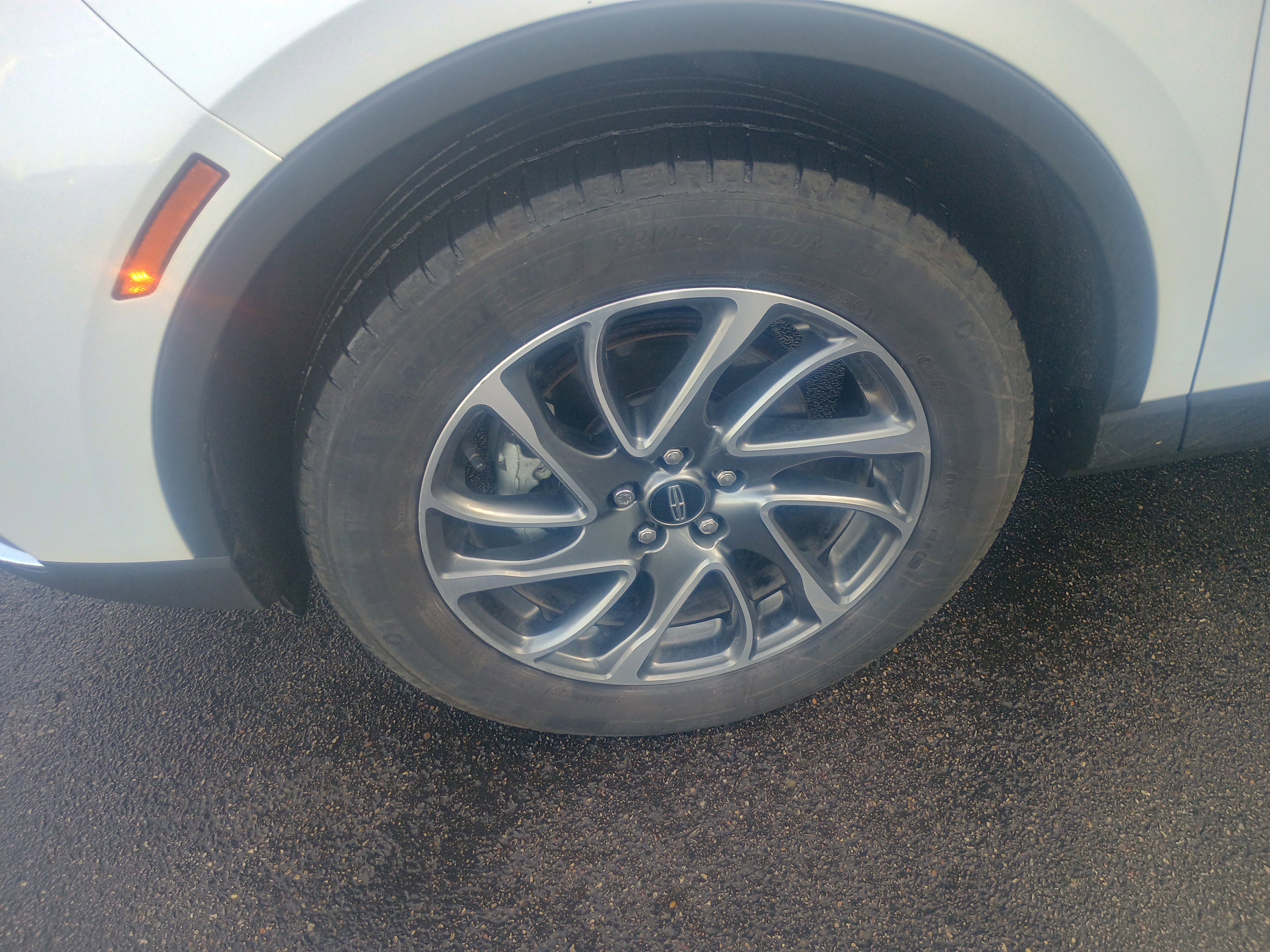 Used 2022 Lincoln Corsair AWD w/ Equipment Group 101A image 4