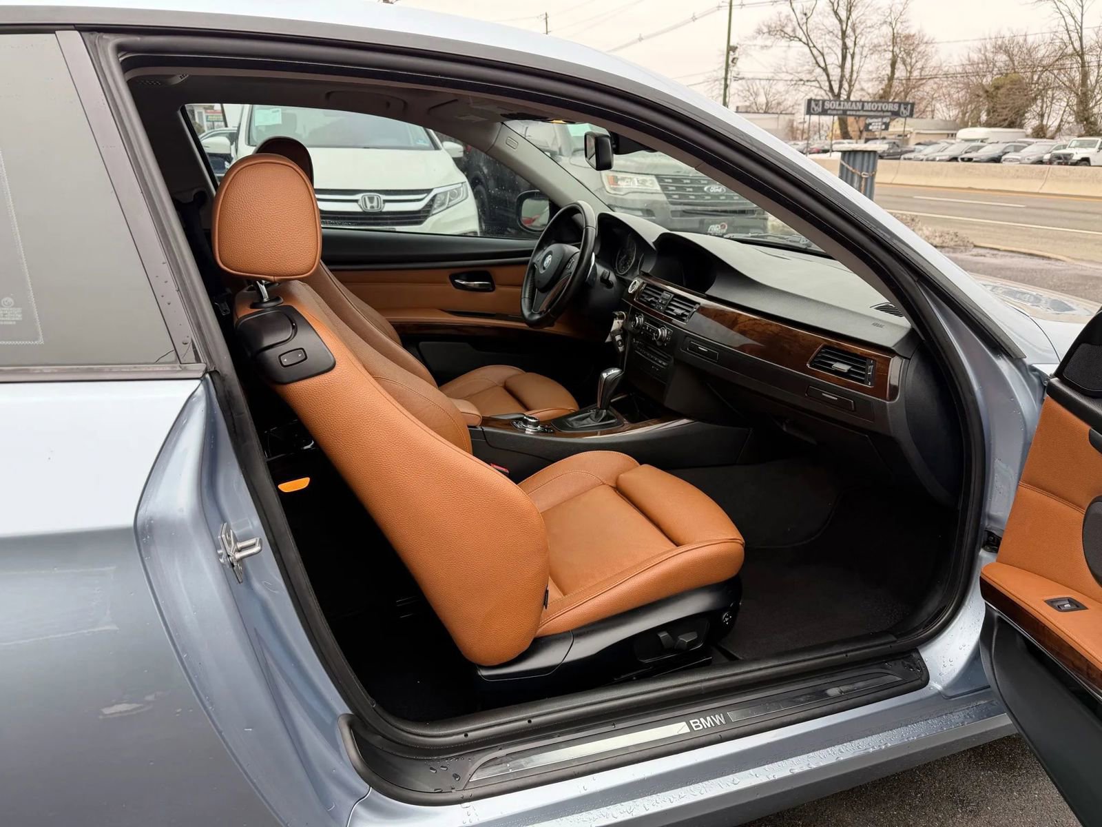 Used 2011 BMW 335i Coupe image 21