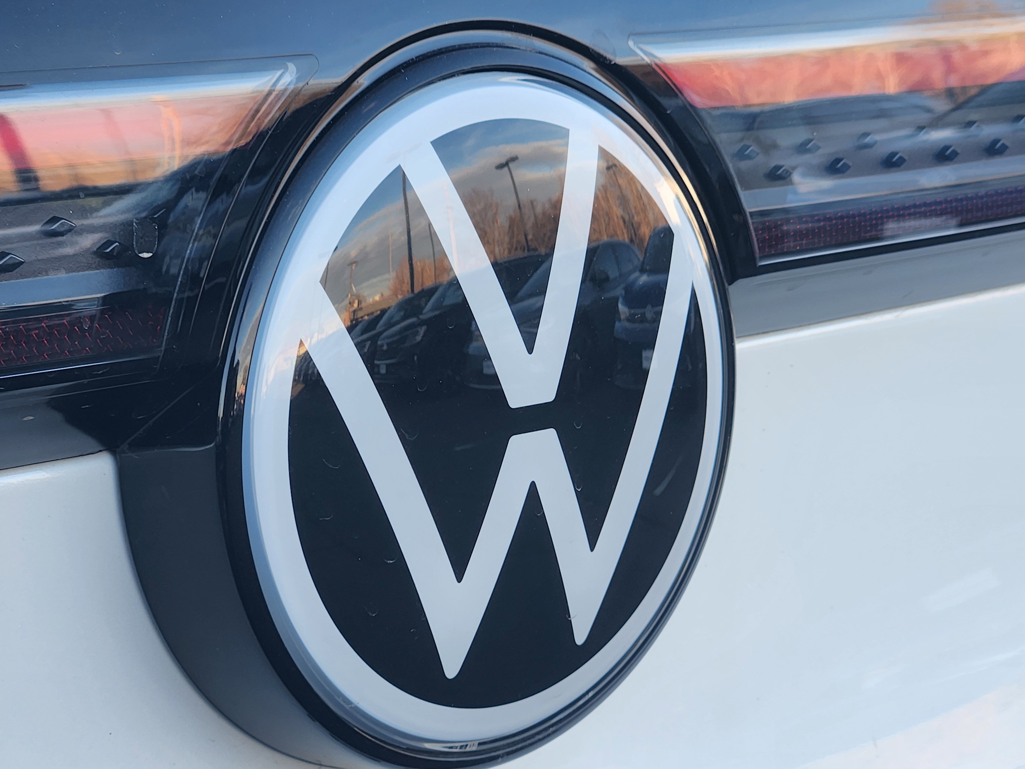 New 2026 Volkswagen ID.4 Pro S Plus image 20