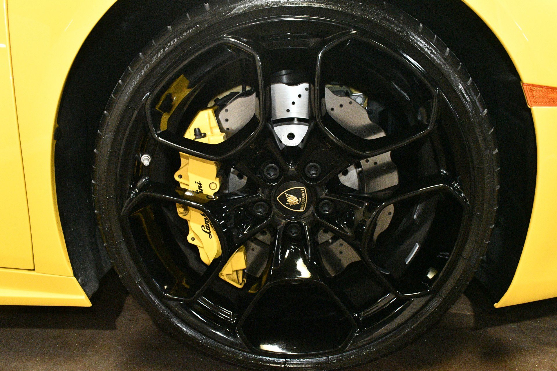 Used 2018 Lamborghini Huracan LP 580-2 image 65