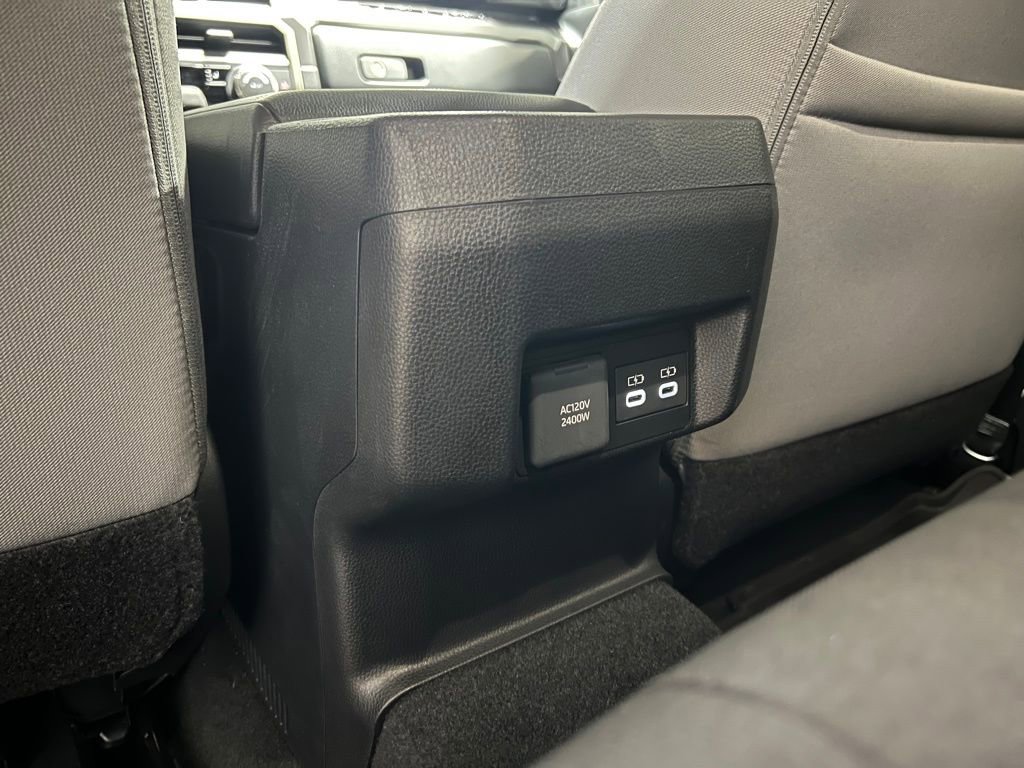 Certified 2025 Toyota Tacoma TRD Off-Road image 18