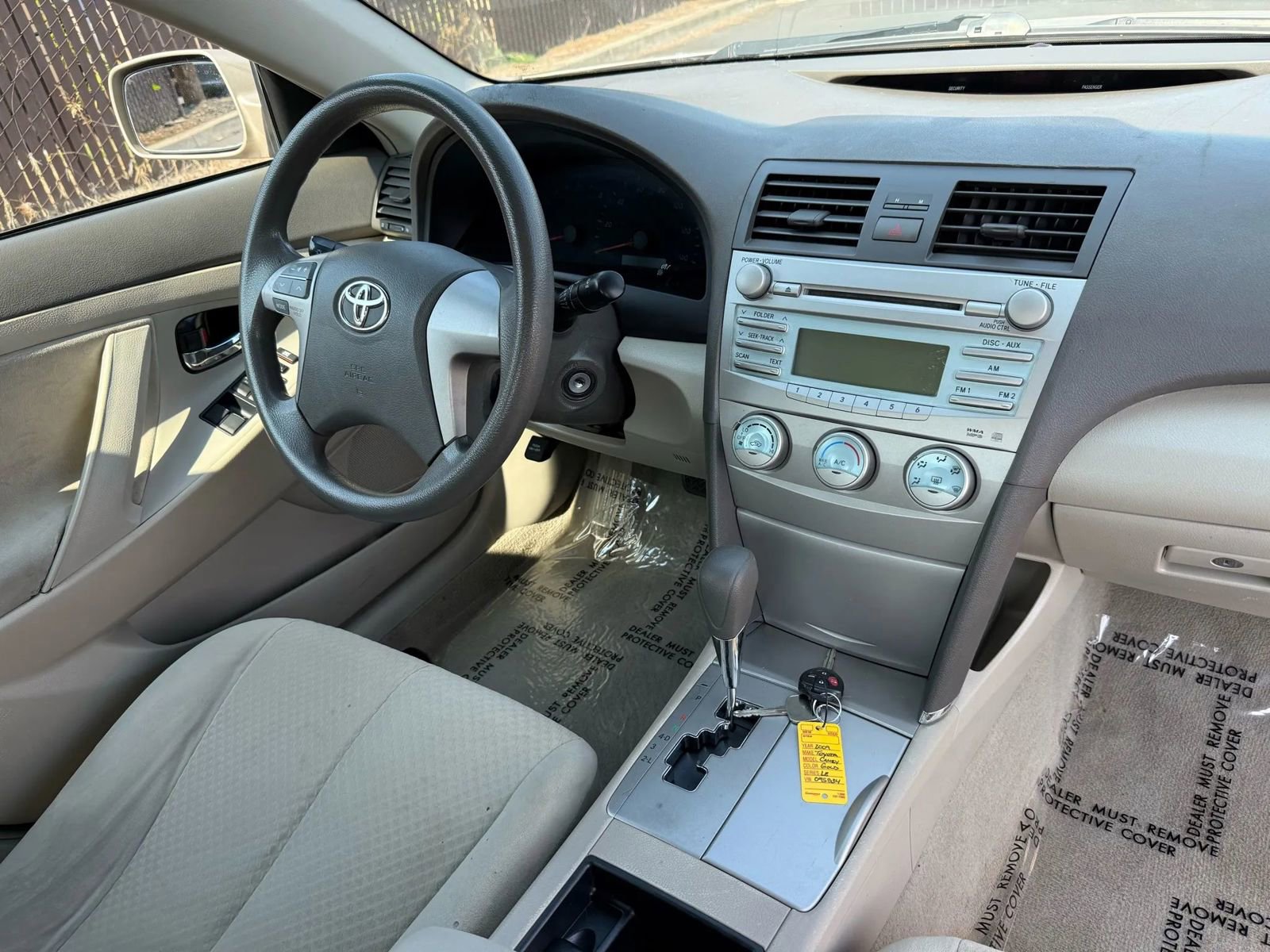 Used 2009 Toyota Camry LE image 16