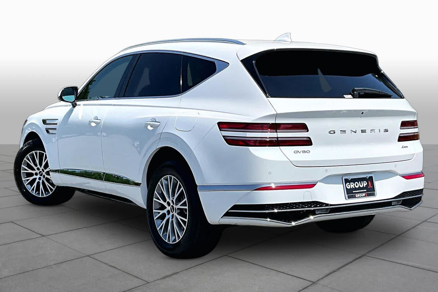 Used 2025 Genesis GV80 2.5T Standard AWD/4WD image 12