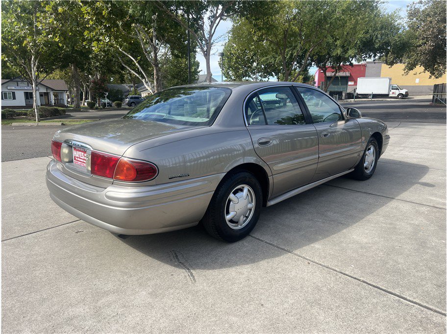 Used 2000 Buick Le Sabre Custom w/ Prestige Opt Pkg FWD image 4