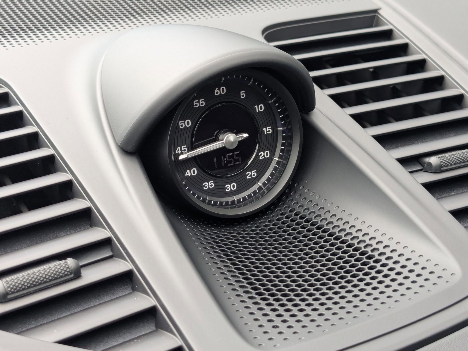 New 2026 Porsche Panamera 4 image 22