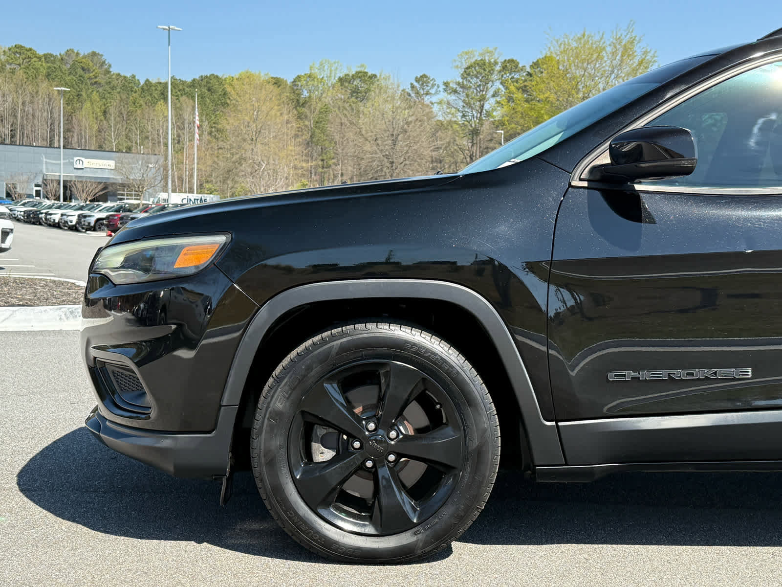 Used 2020 Jeep Cherokee Latitude Plus image 11