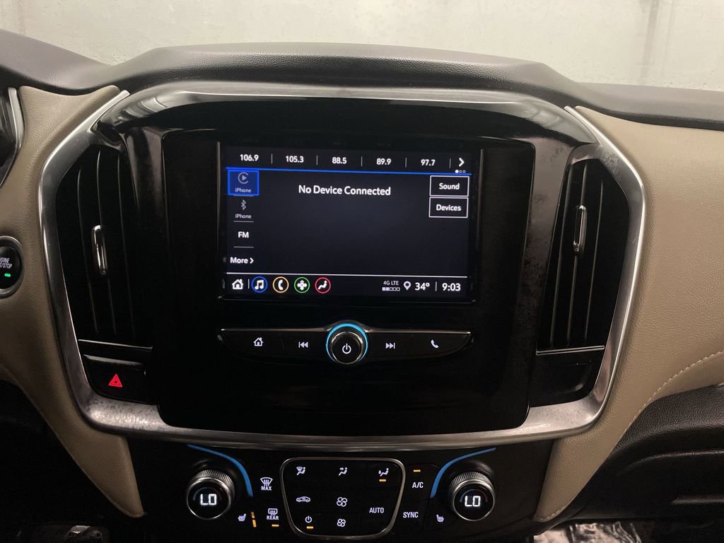 Used 2023 Chevrolet Traverse LS image 7