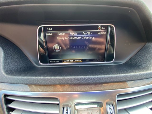 Used 2016 Mercedes-Benz E 350 4MATIC Sedan image 24