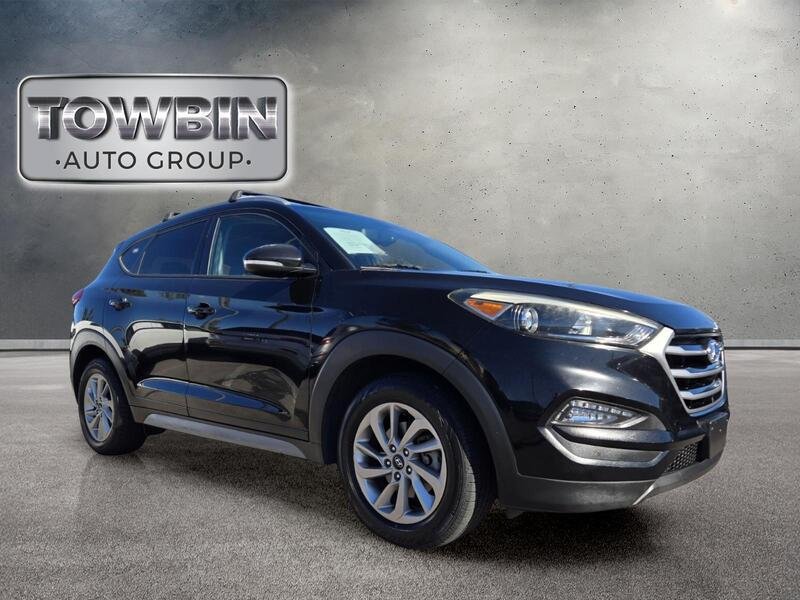 Used 2017 Hyundai Tucson SE Plus FWD image 2