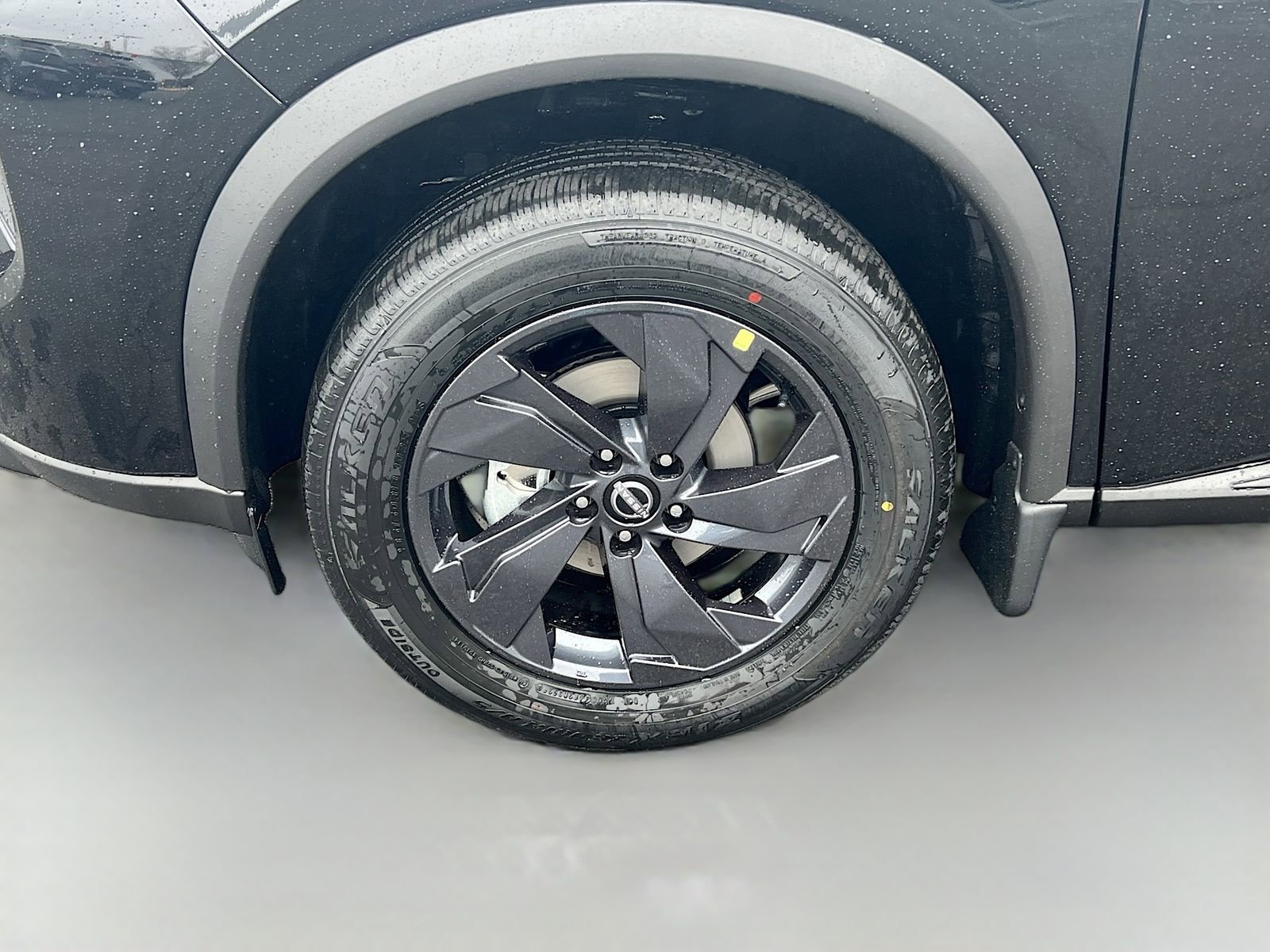 New 2026 Nissan Rogue SV FWD image 33