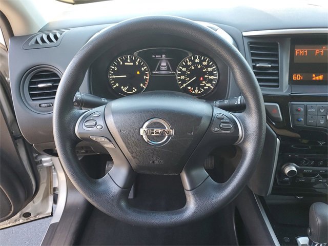 Used 2016 Nissan Pathfinder S image 15