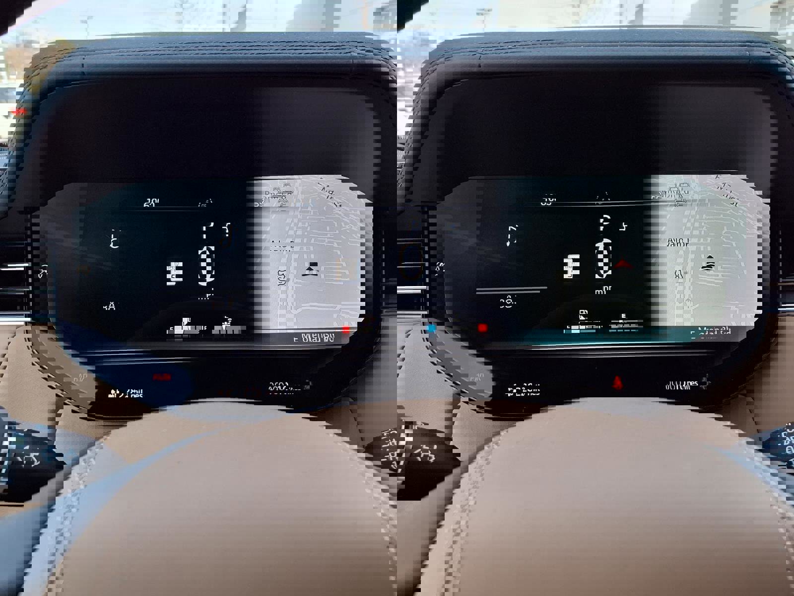 New 2026 Land Rover Range Rover Long Wheelbase SE image 14