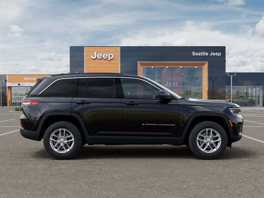 New 2026 Jeep Grand Cherokee Laredo X AWD/4WD image 22