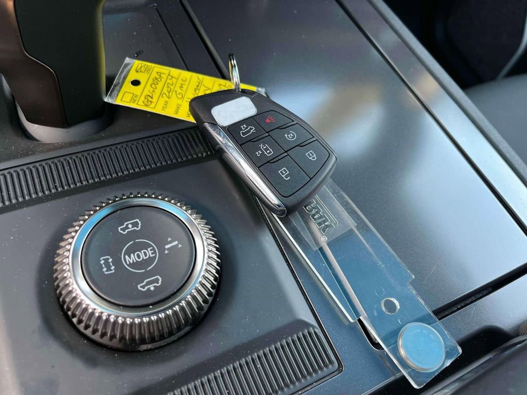 Used 2024 GMC Hummer EV 3X image 35