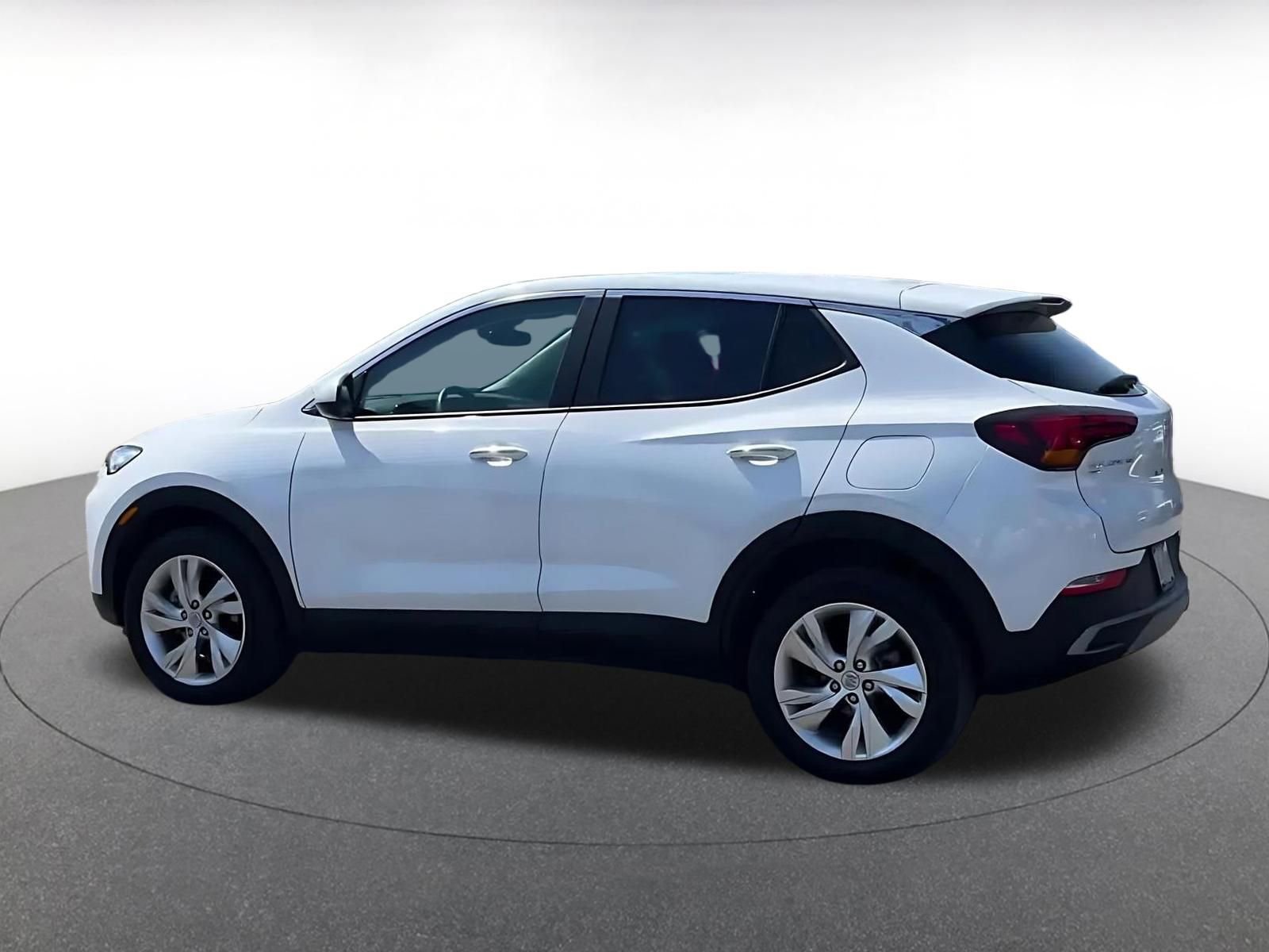 Used 2025 Buick Encore GX Preferred image 9