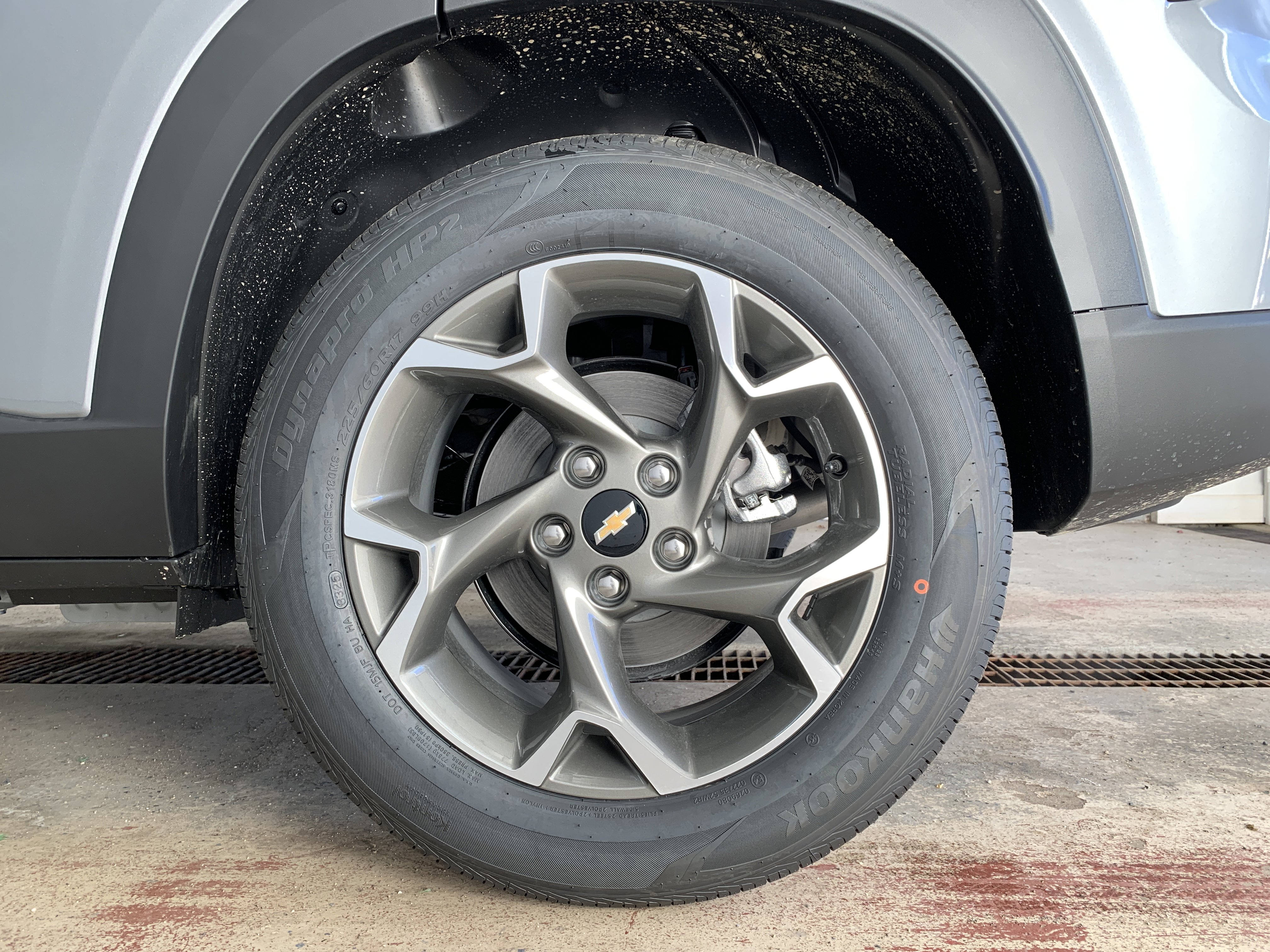 New 2026 Chevrolet Trax LT w/ Sunroof Package image 8