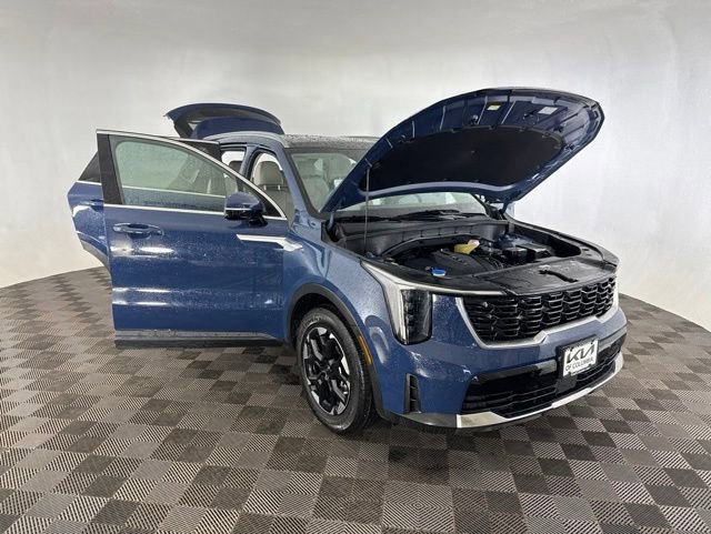 Certified 2025 Kia Sorento S w/ Panoramic Sunroof Package FWD image 14