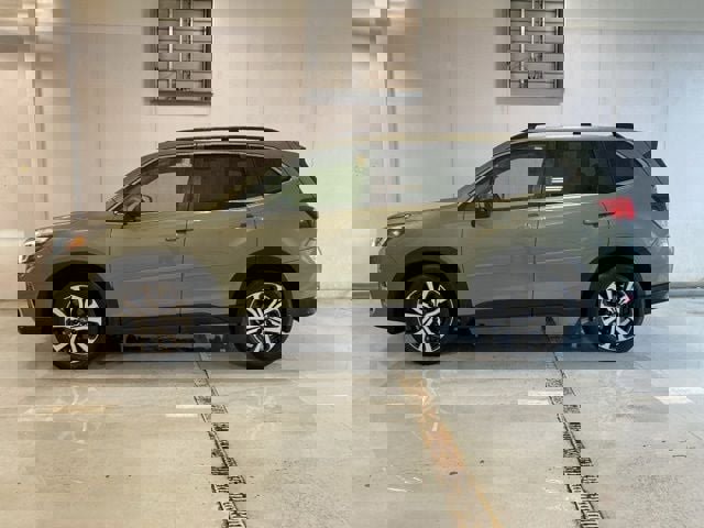 Used 2019 Subaru Forester Limited image 9