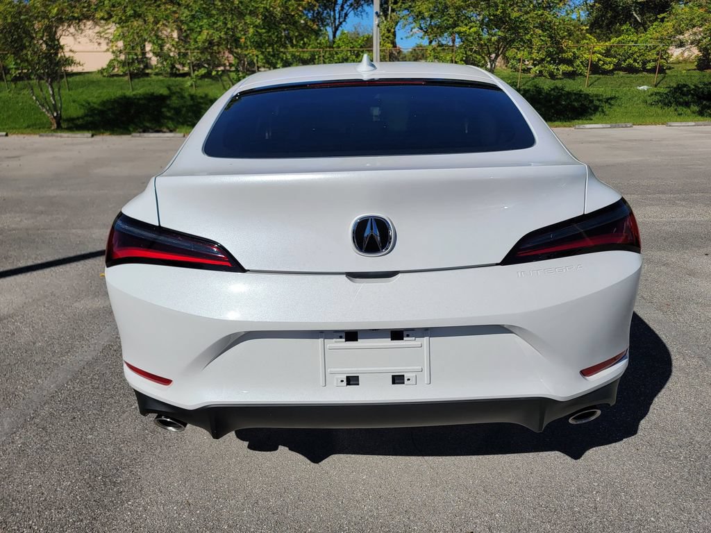 New 2026 Acura Integra FWD image 5