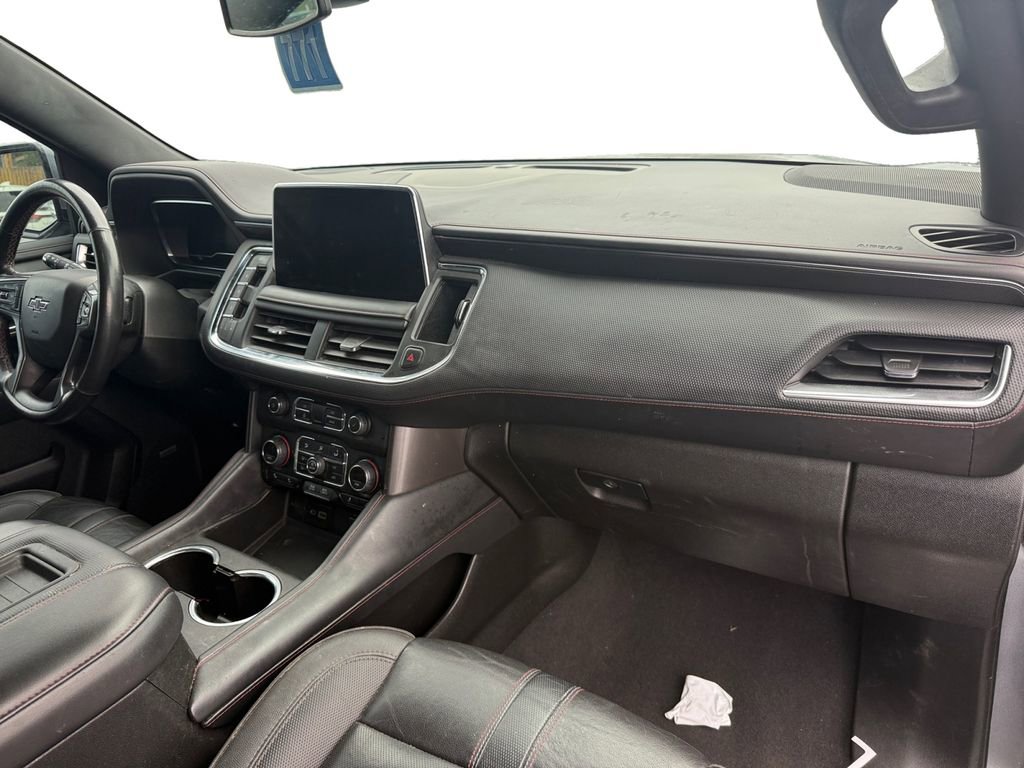 Used 2022 Chevrolet Tahoe RST w/ Luxury Package AWD/4WD image 19