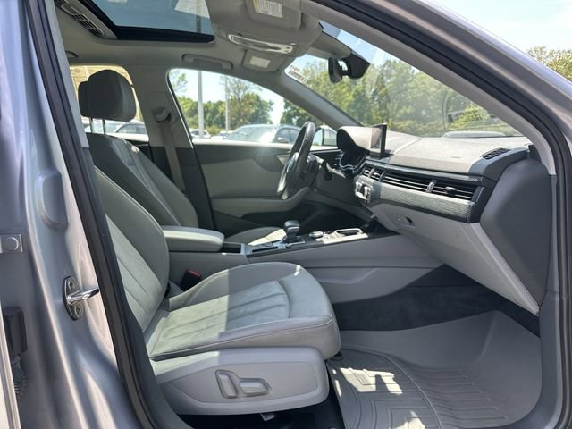 Used 2017 Audi A4 2.0T Ultra Premium w/ Convenience Package image 29
