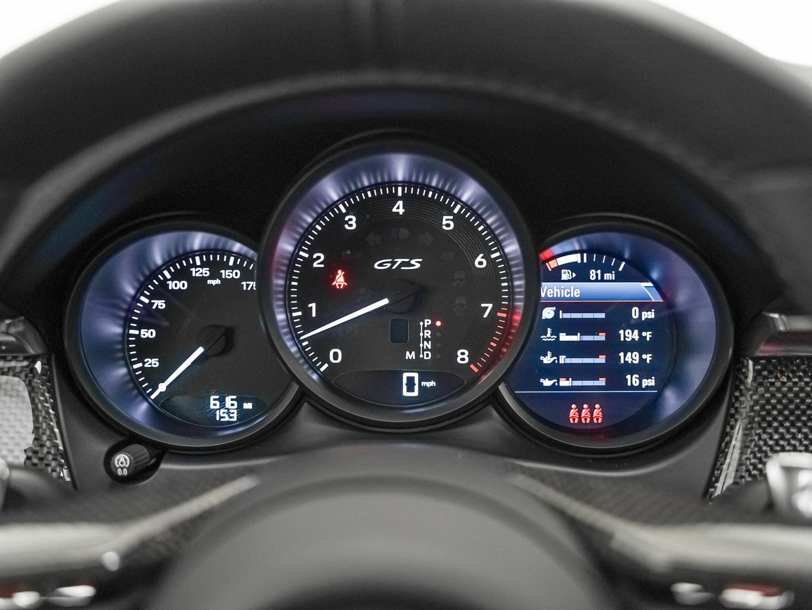 Certified 2025 Porsche Macan GTS image 18