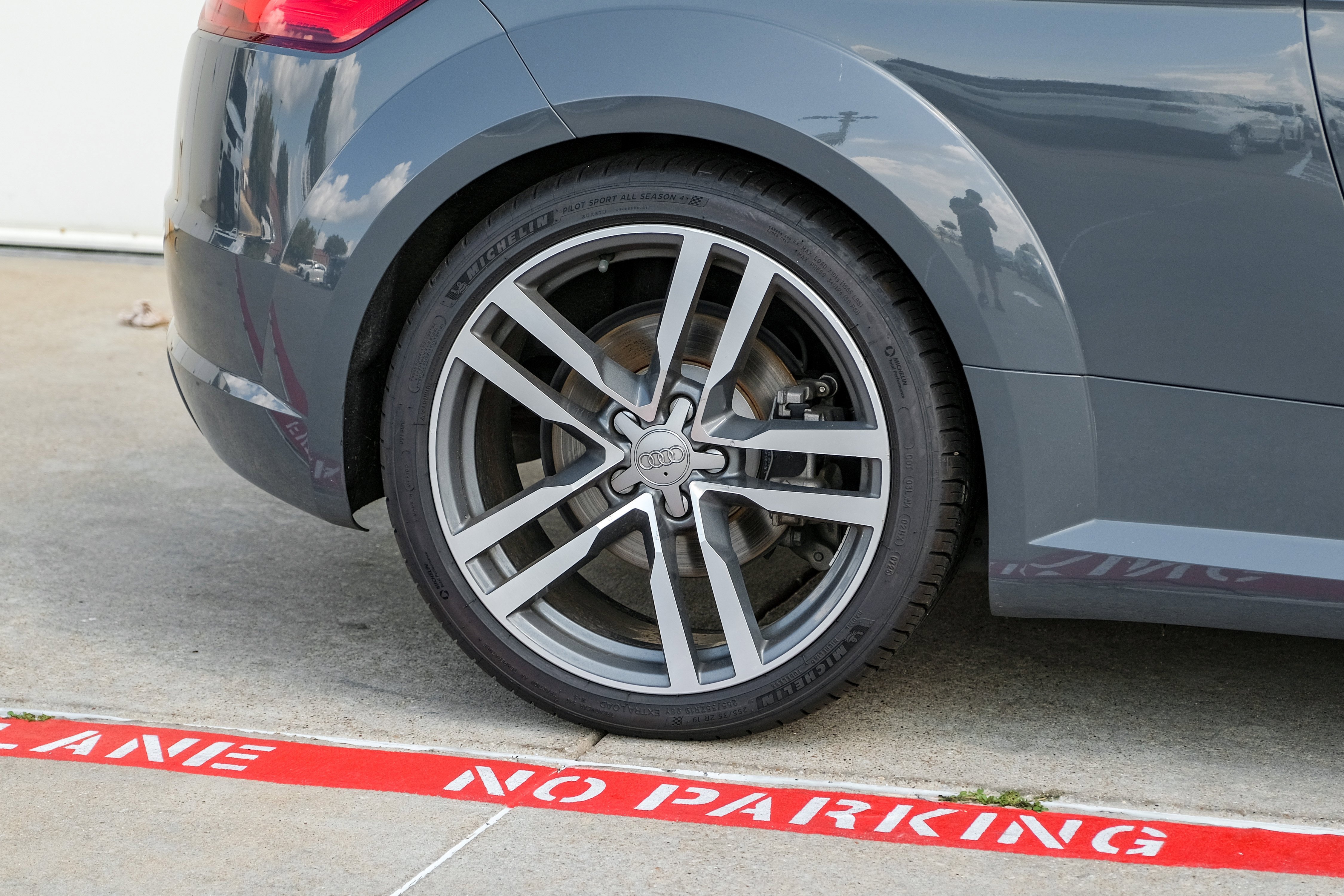 Used 2017 Audi TT 2.0T w/ Technology Package image 45