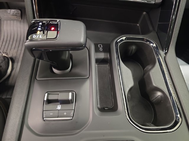 Used 2026 GMC Sierra 1500 AT4 w/ AT4 Premium Package AWD/4WD image 27