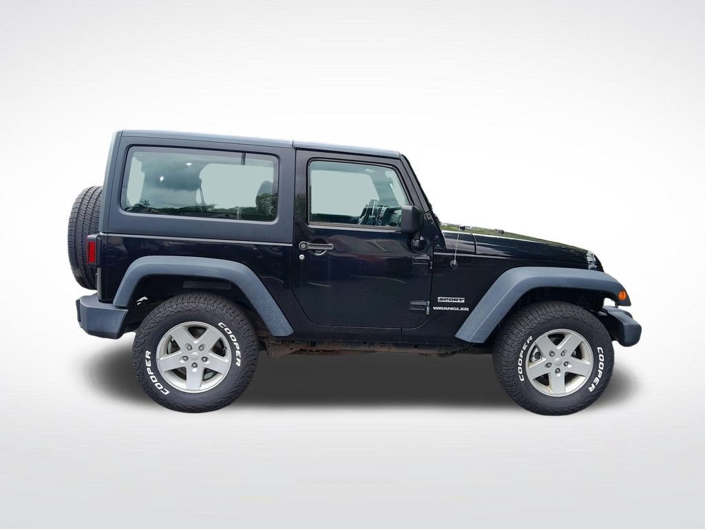 Used 2016 Jeep Wrangler Sport w/ Quick Order Package 24S AWD/4WD image 9