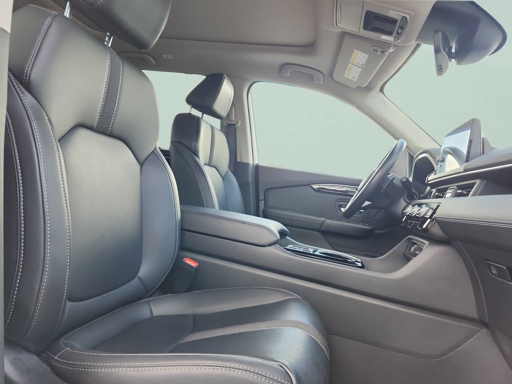 Certified 2023 Honda Pilot Touring image 20