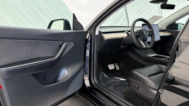 Used 2022 Tesla Model Y Performance AWD/4WD image 31