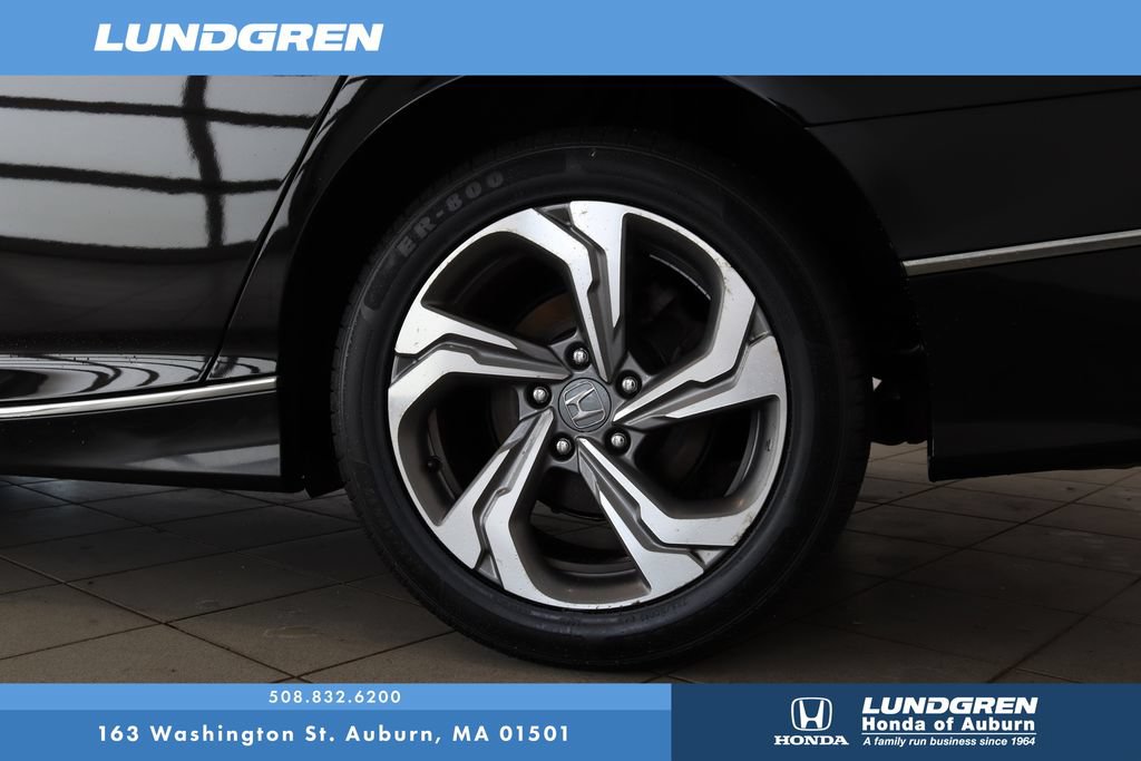 Certified 2018 Honda Accord EX image 32