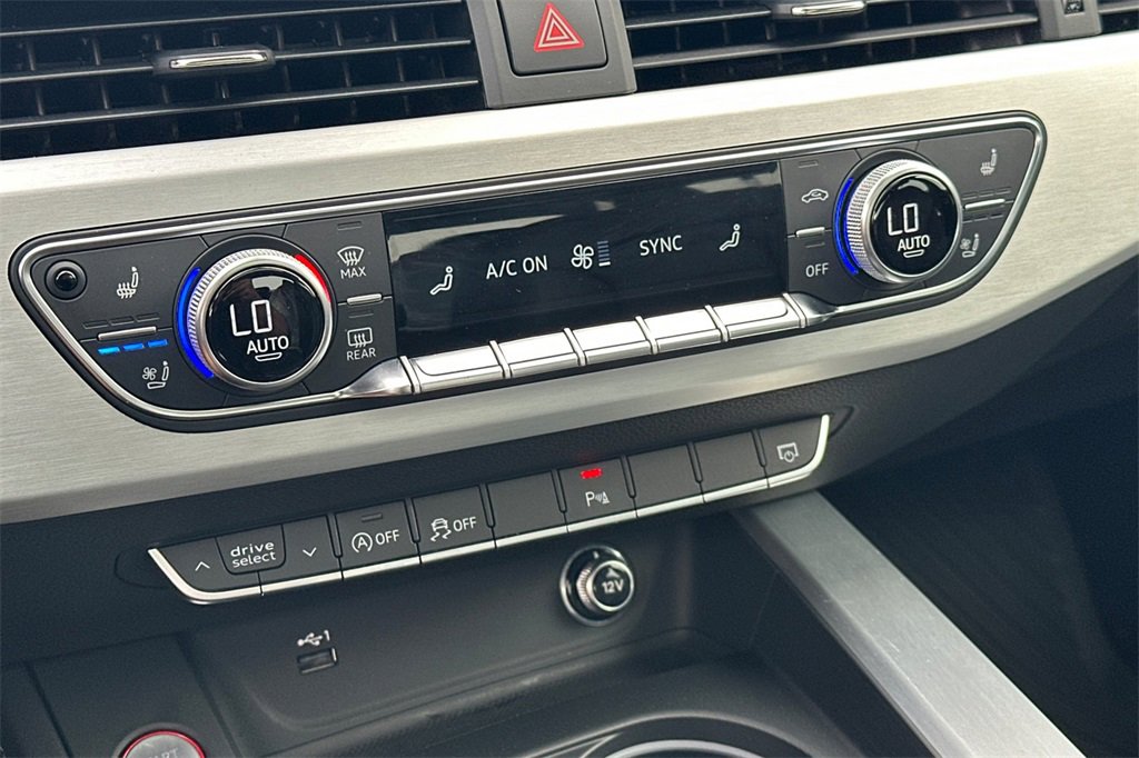 Used 2019 Audi S4 Prestige w/ Prestige Package image 19