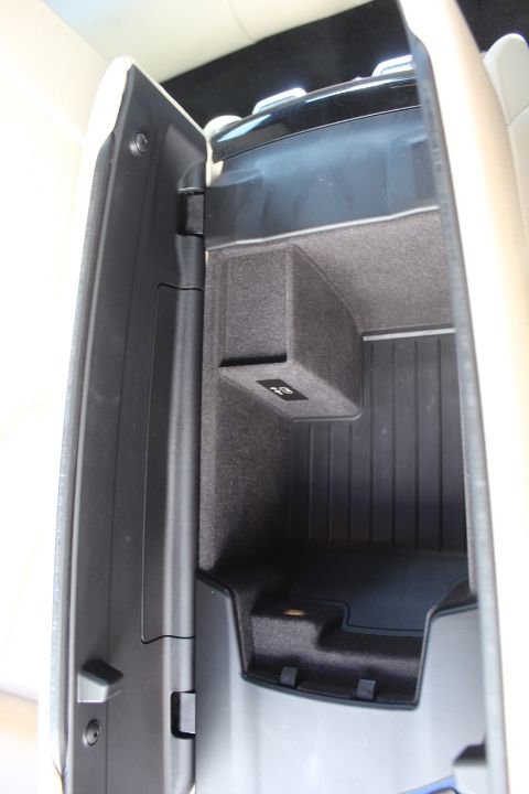 Used 2020 BMW 530e xDrive w/ Premium Package image 26