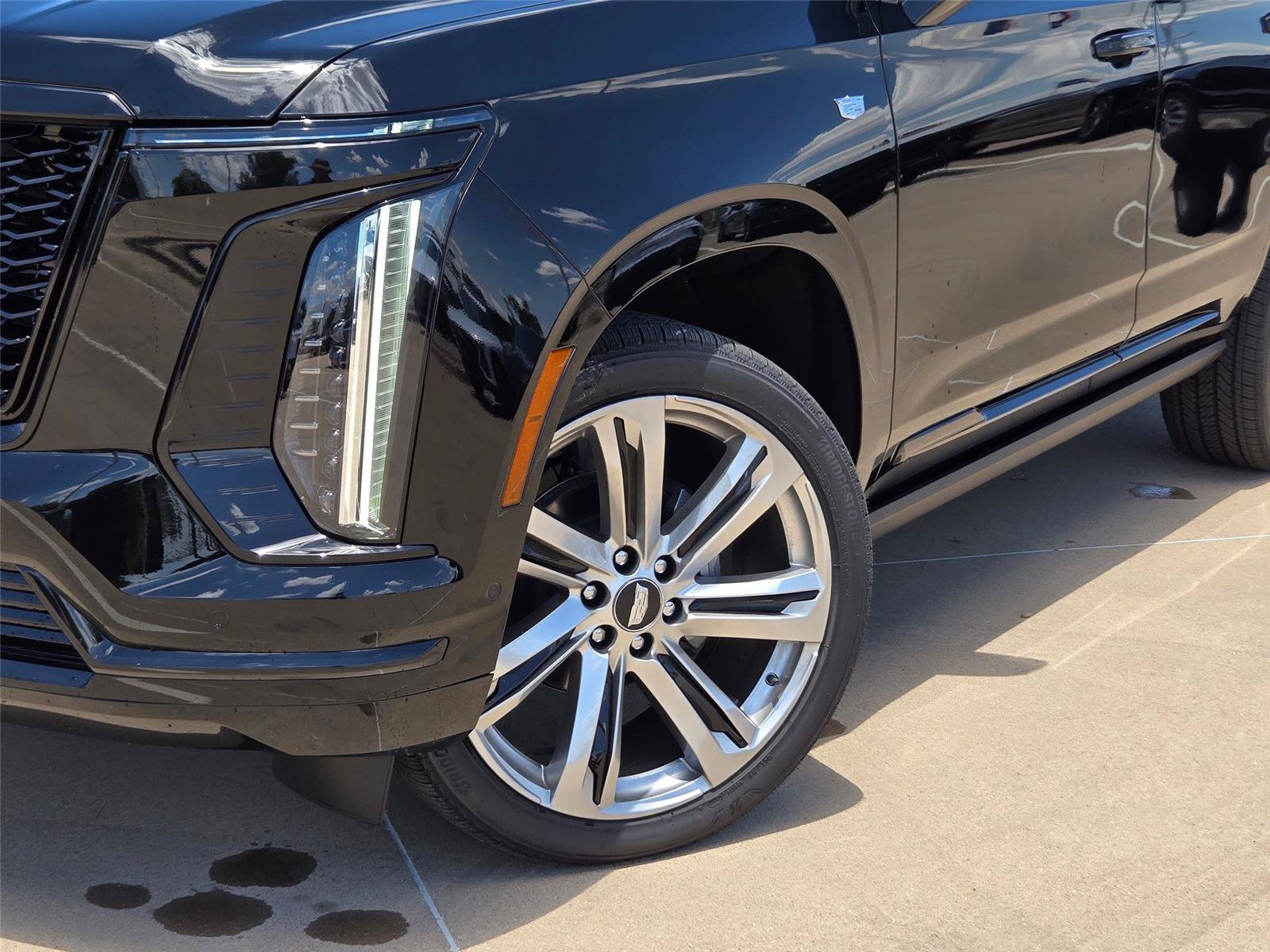 New 2026 Cadillac Escalade Sport w/ Touring Package AWD/4WD image 7