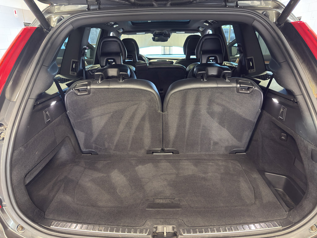 Used 2018 Volvo XC90 T6 Inscription w/ Convenience Package image 33