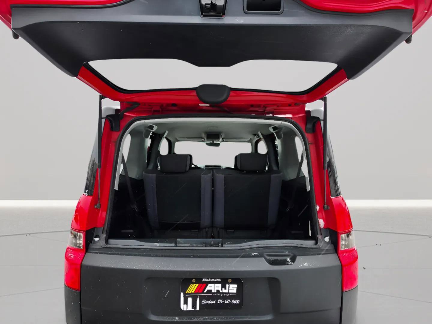 Used 2005 Honda Element EX image 32