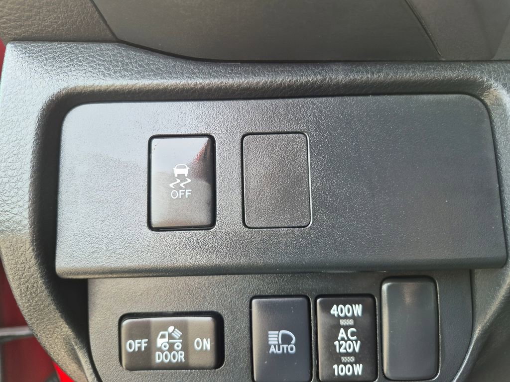 Used 2023 Toyota Tacoma TRD Sport image 16