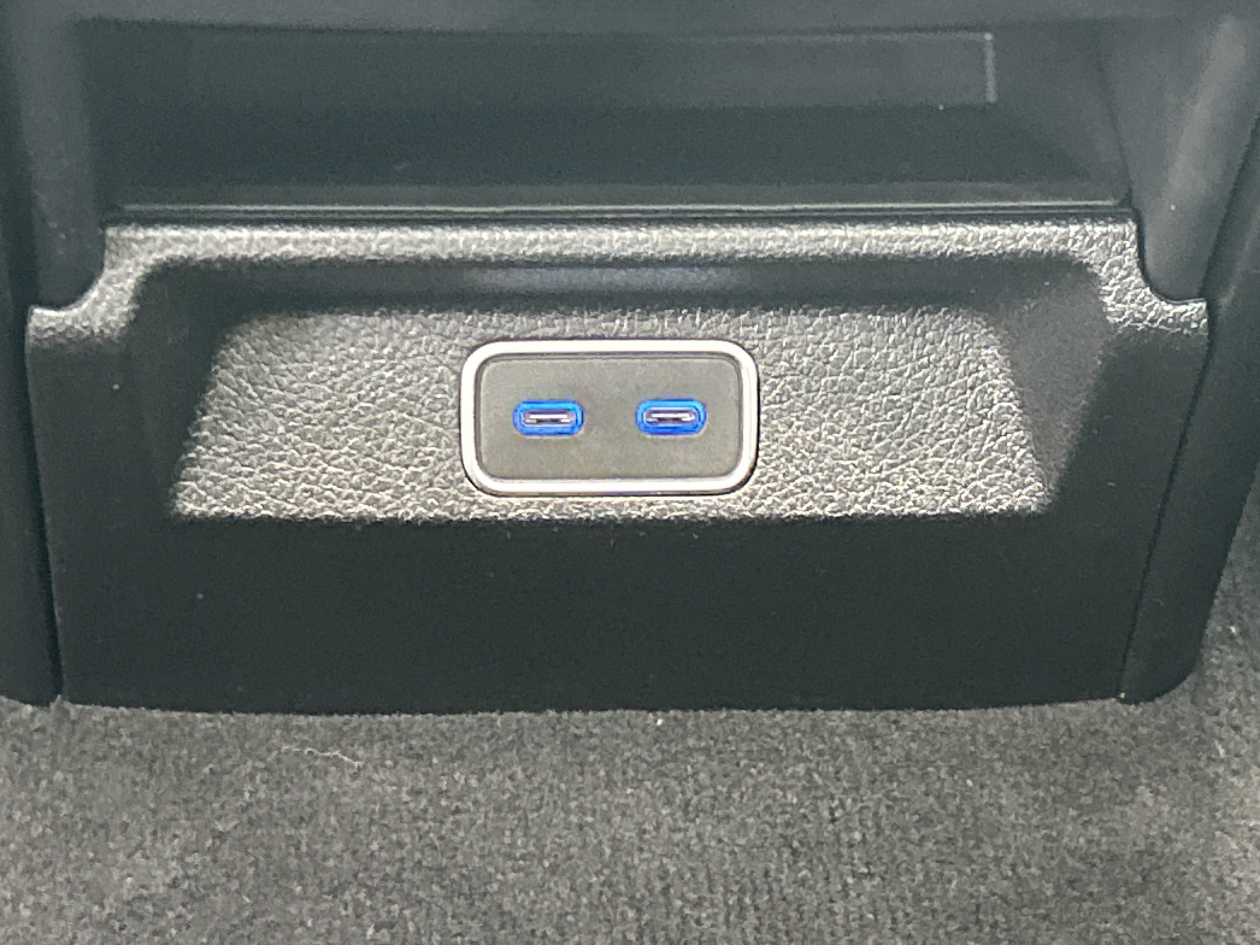 Certified 2025 Mercedes-Benz GLE 580 4MATIC image 43