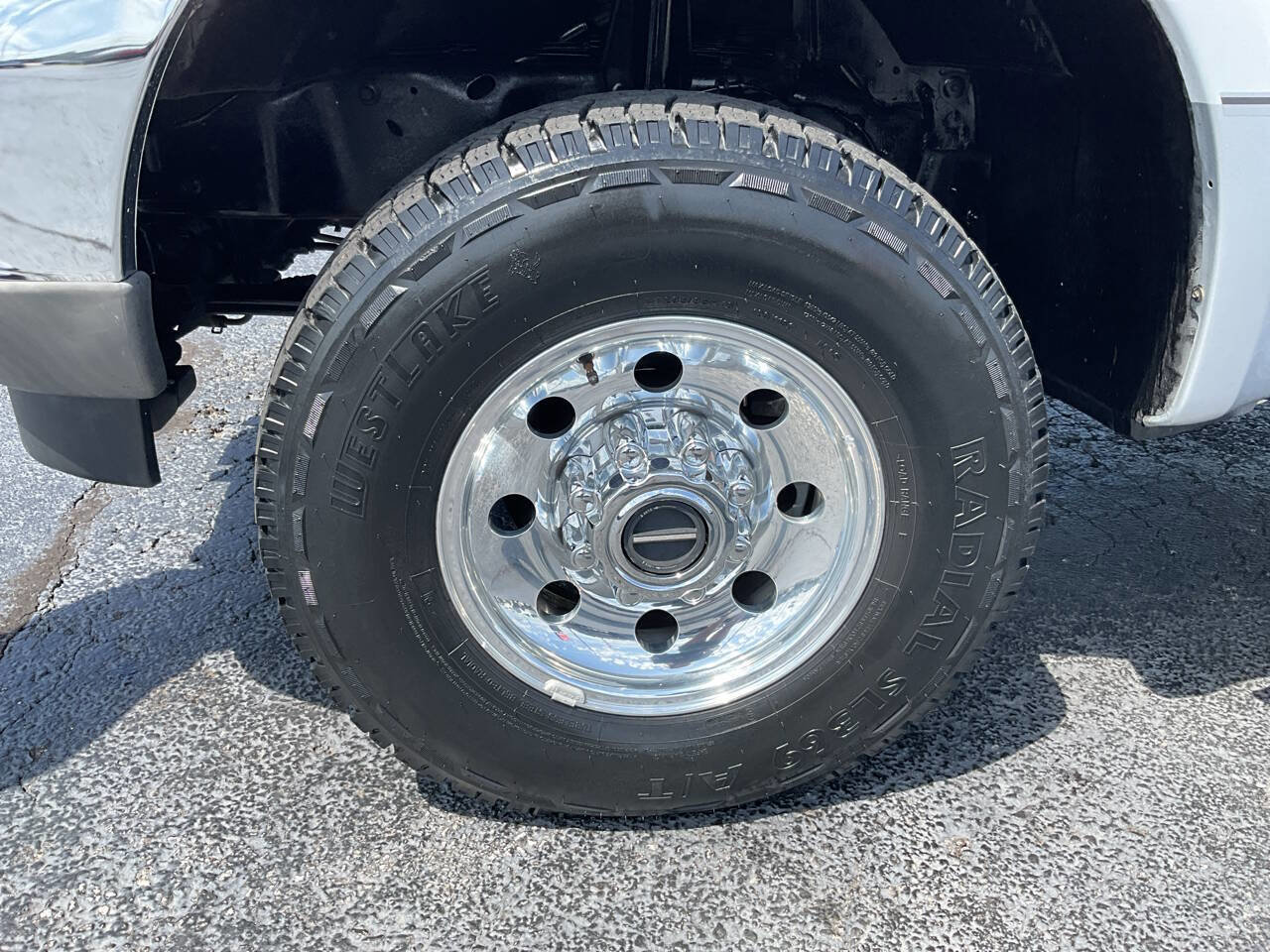 Used 2004 Ford F250 XLT AWD/4WD image 15
