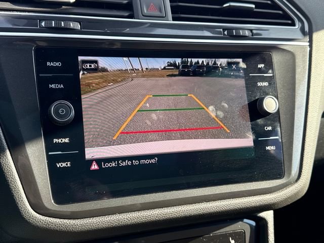 Used 2023 Volkswagen Tiguan SE R-Line image 21