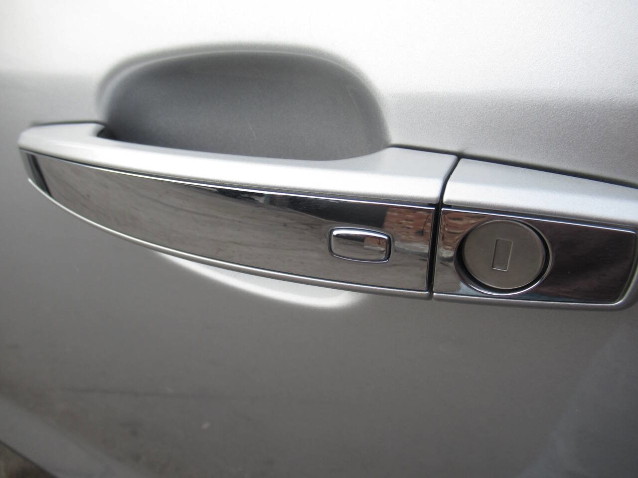 Used 2019 Chevrolet Trax LT w/ LT Convenience Package image 15