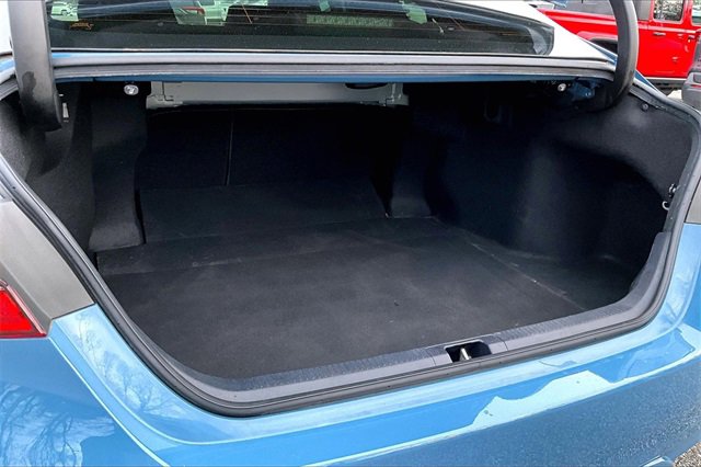 Used 2023 Toyota Camry SE image 29