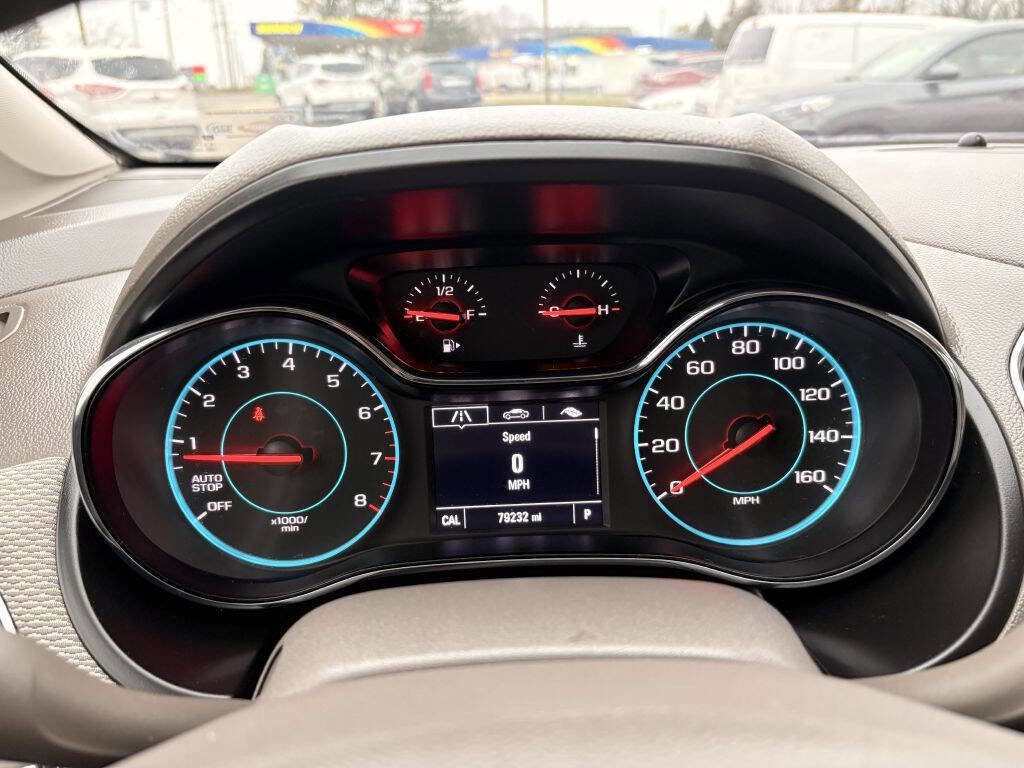Used 2018 Chevrolet Cruze LS image 10